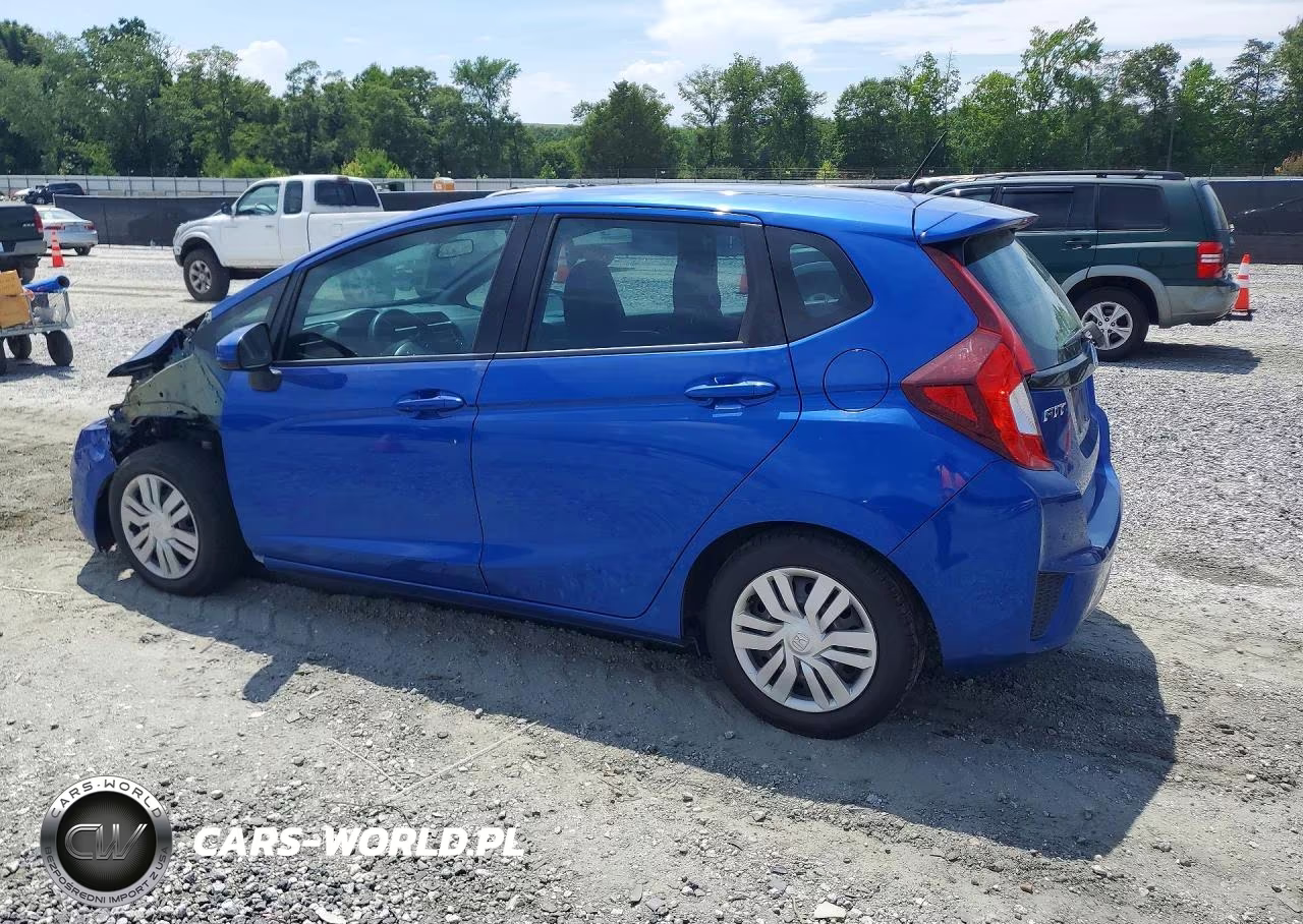 2015 Honda Fit Lx VIN:3HGGK5G5XFM762007 - 2