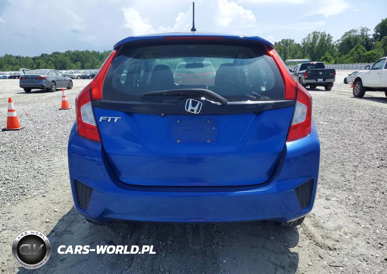 2015 Honda Fit Lx VIN:3HGGK5G5XFM762007 - 6