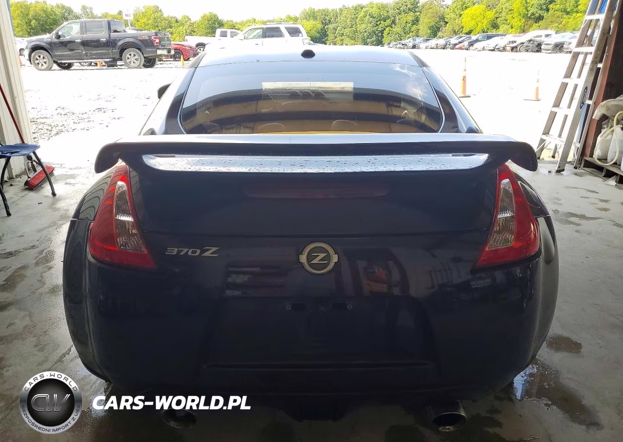 2010 Nissan 370Z Base VIN:JN1AZ4EHXAM503015 - 6