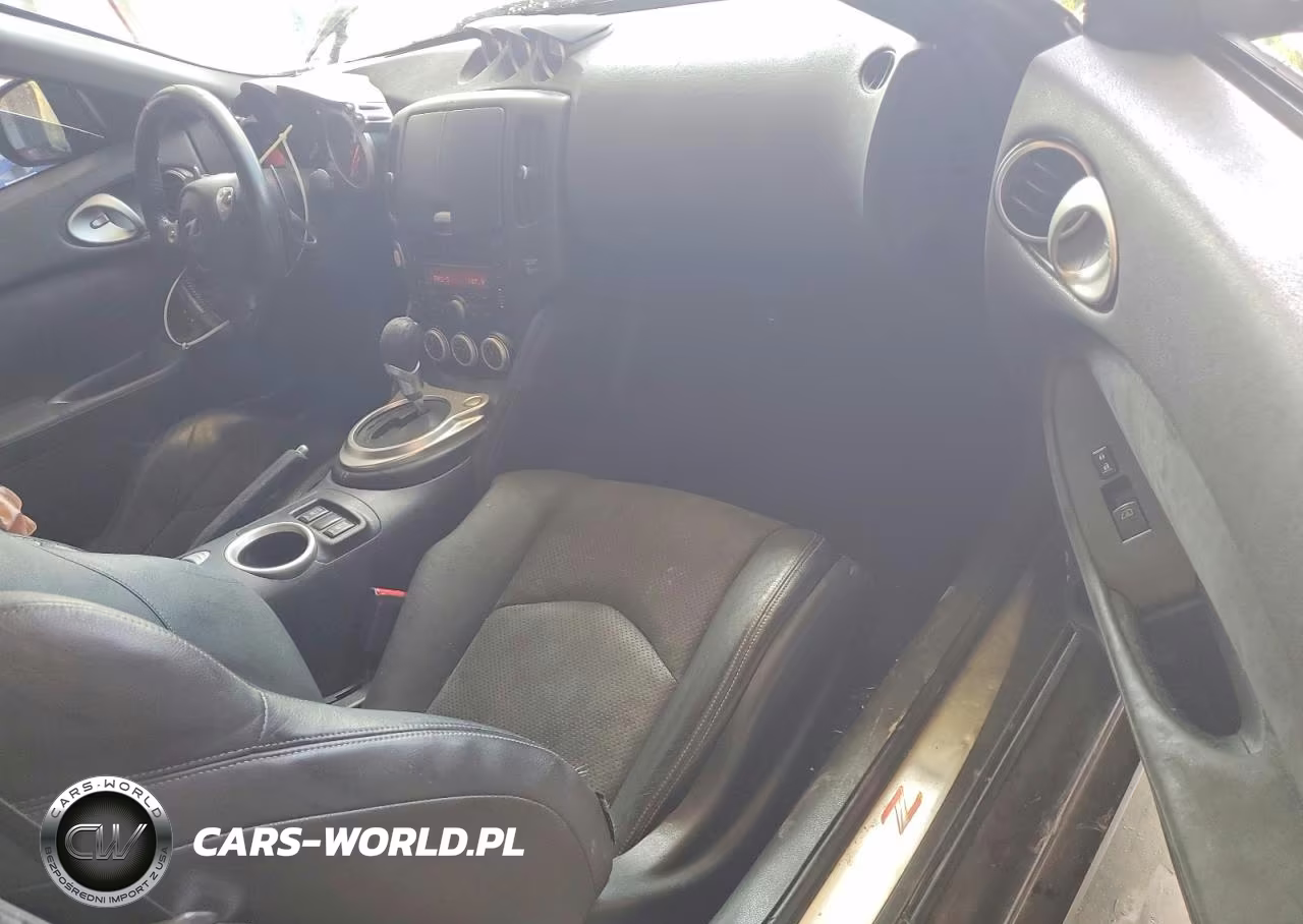 2010 Nissan 370Z Base VIN:JN1AZ4EHXAM503015 - 8