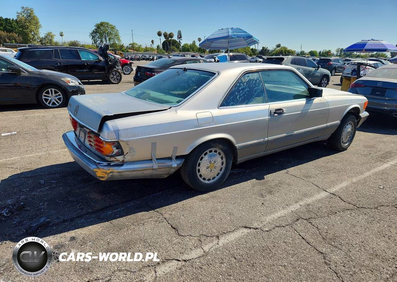 1990 Mercedes-Benz 560 Sec VIN:WDBCA45E2LA536449 - 3
