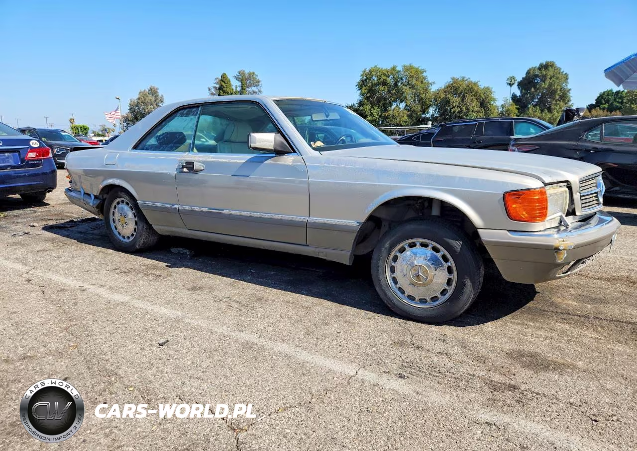 1990 Mercedes-Benz 560 Sec VIN:WDBCA45E2LA536449 - 4