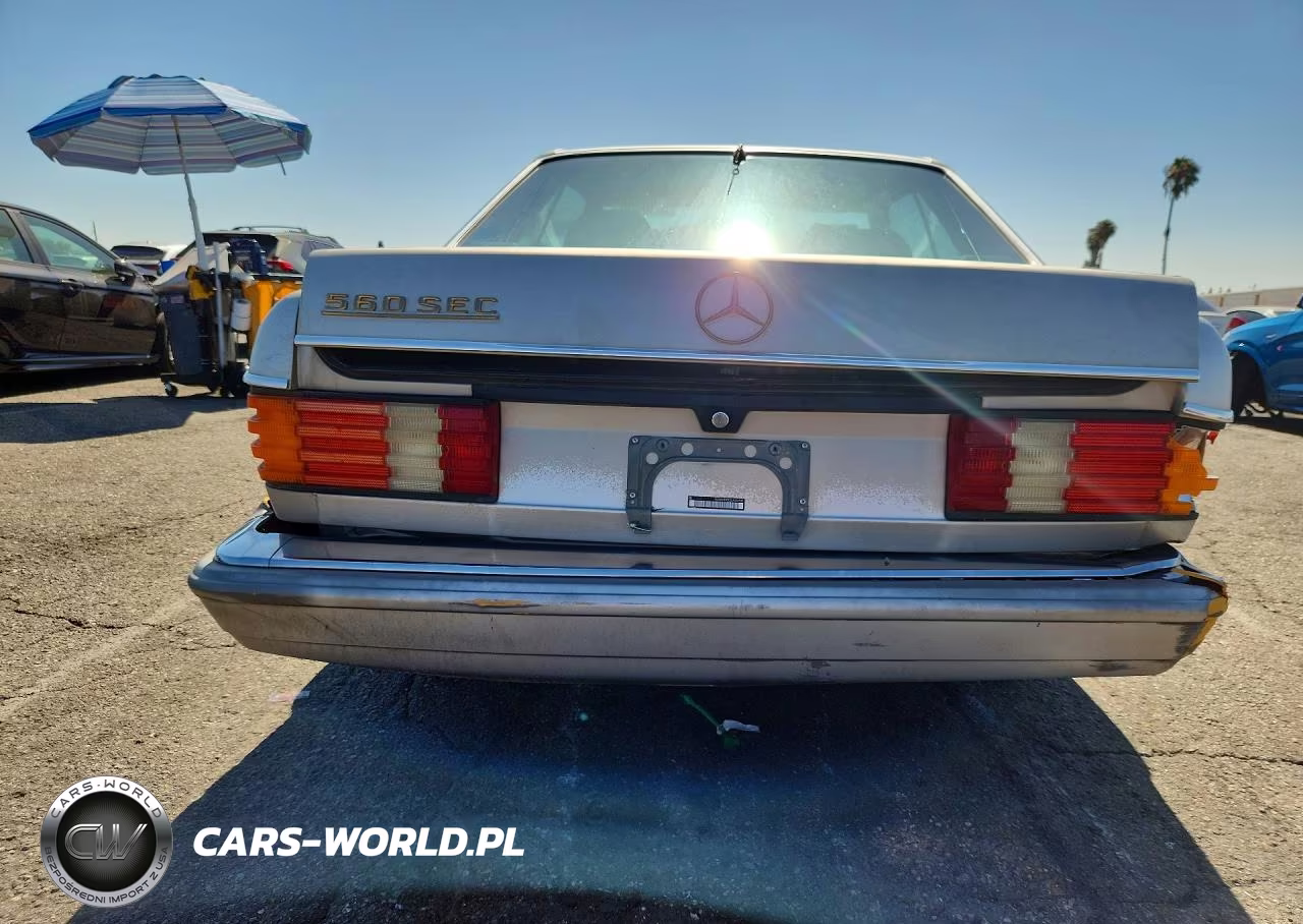1990 Mercedes-Benz 560 Sec VIN:WDBCA45E2LA536449 - 6