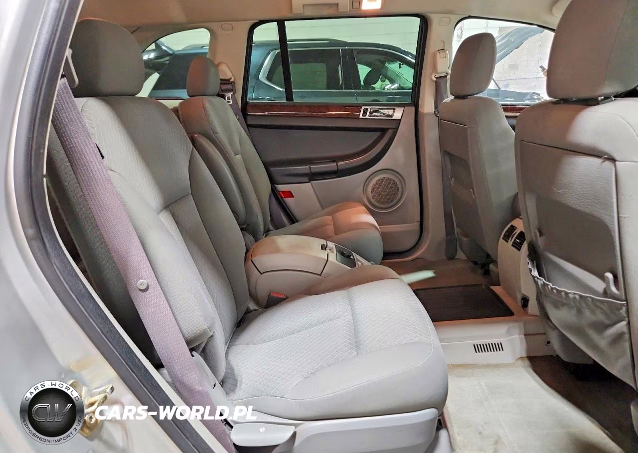 2007 Chrysler Pacifica Touring VIN:2A8GM68X57R126774 - 11