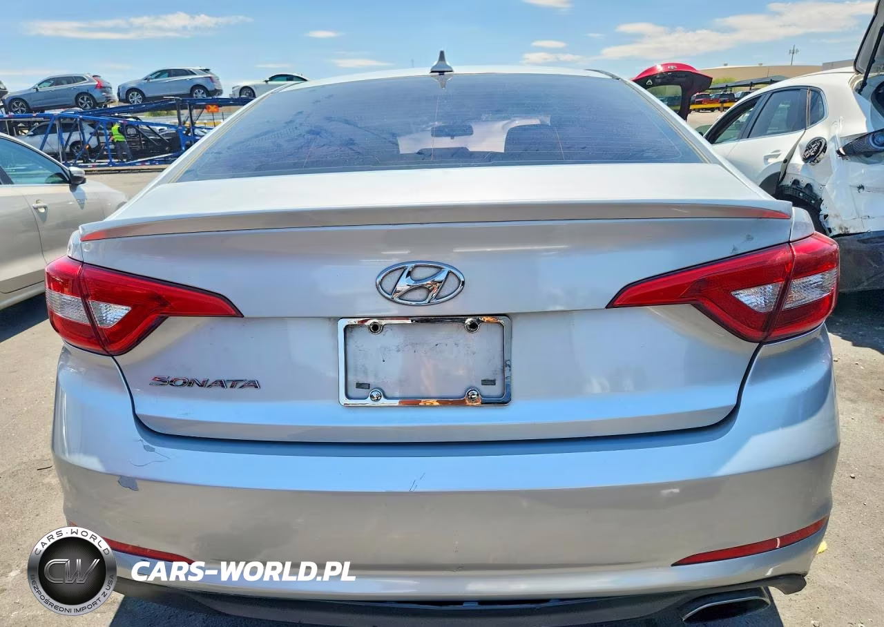 2015 Hyundai Sonata Se VIN:5NPE24AF5FH111410 - 6