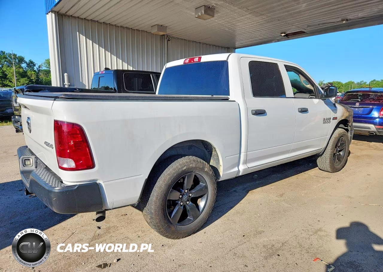 2018 Ram 1500 St VIN:1C6RR7KM2JS303462 - 3