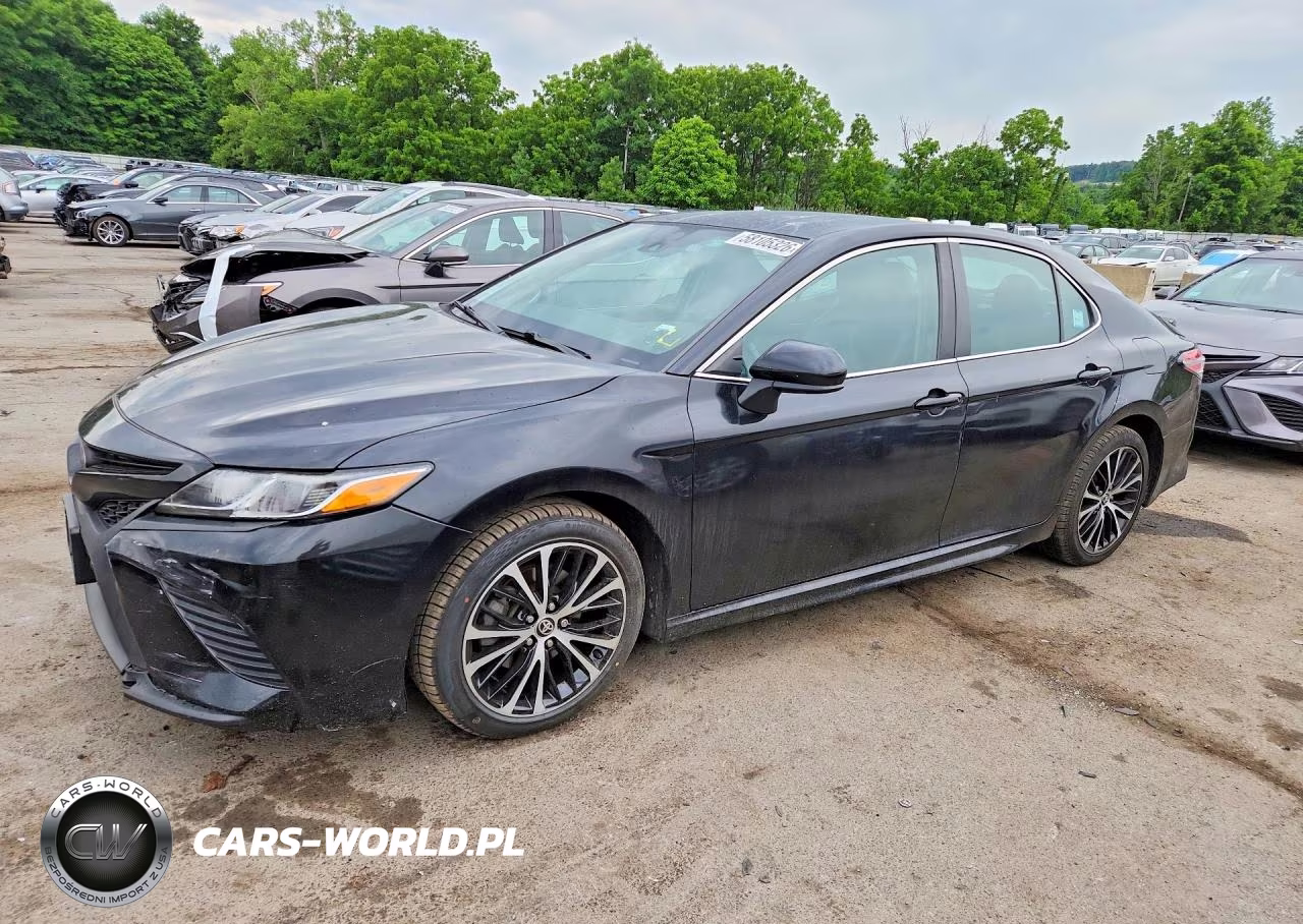 2020 Toyota Camry Se – zdjęcie 1 z 12