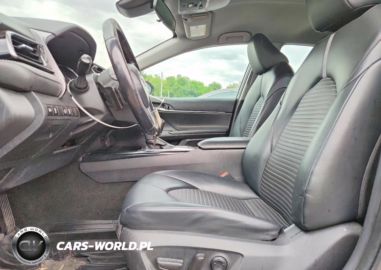 2020 Toyota Camry Se VIN:4T1G11AK0LU360895 - 7