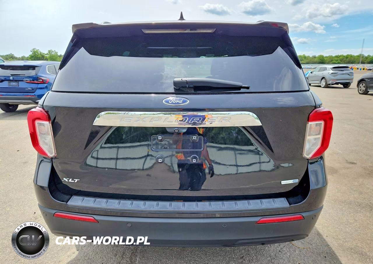 2020 Ford Explorer Xlt VIN:1FMSK8DH3LGC06048 - 6