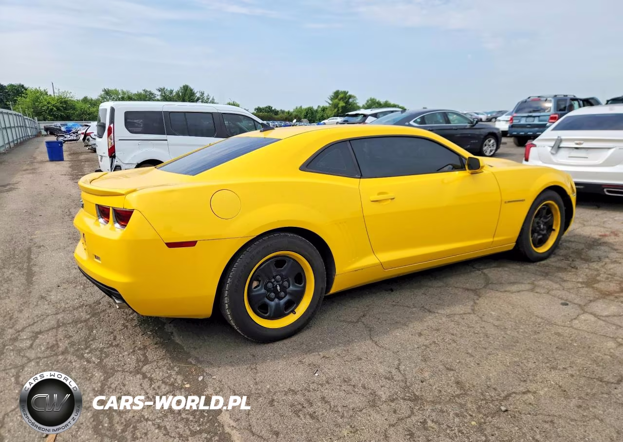 2012 Chevrolet Camaro Ls VIN:2G1FE1E36C9191513 - 3