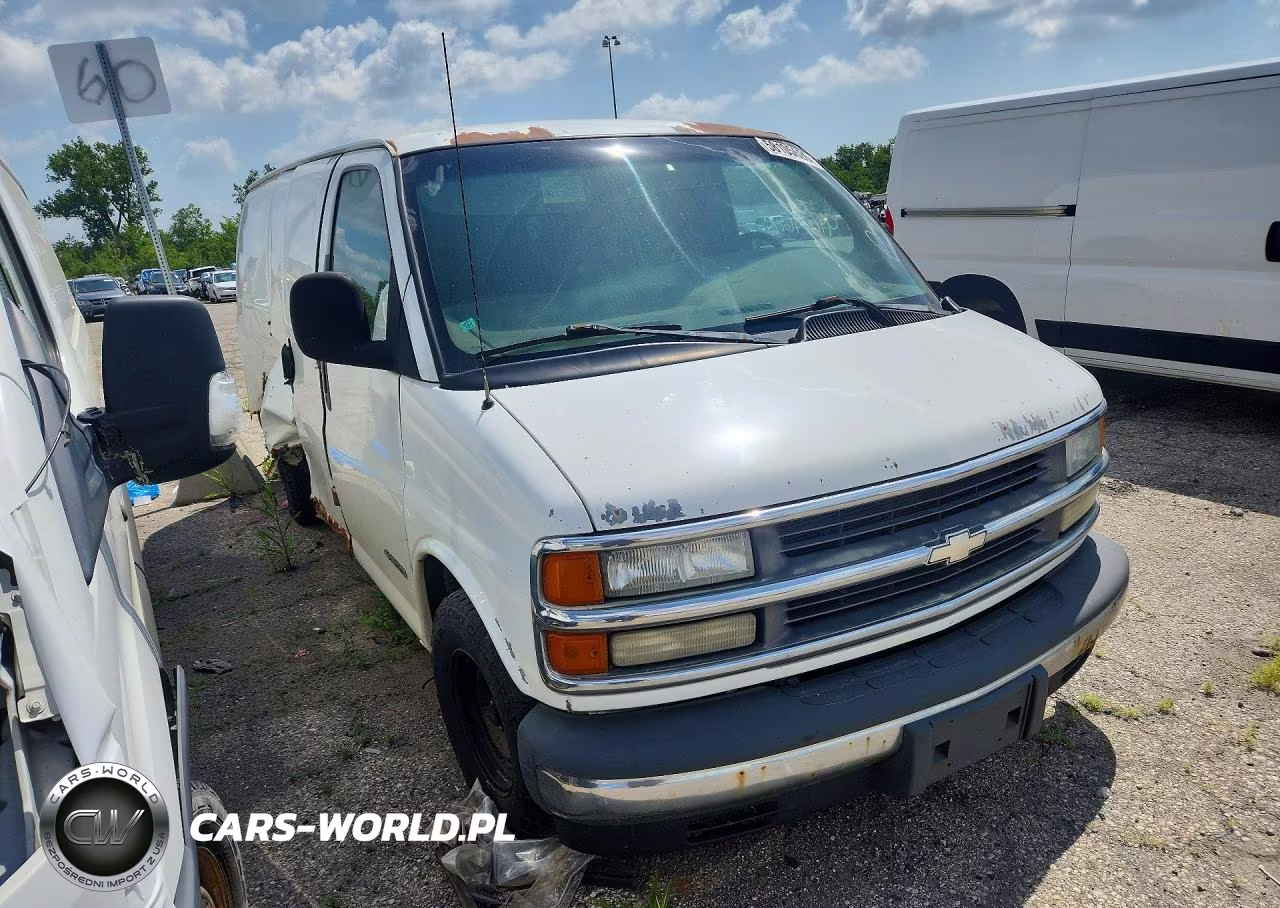 2002 Chevrolet Express 1500 Delivery Van VIN:1GCFG15R121183618 - 4