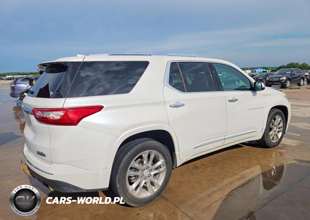 2020 Chevrolet Traverse High Country VIN:1GNERNKW8LJ145822 - 3