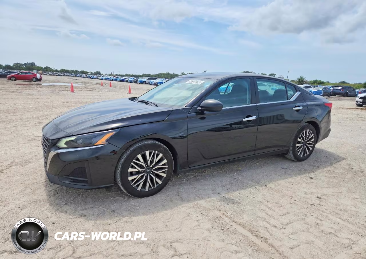 2025 Nissan Altima Sv – zdjęcie 1 z 12