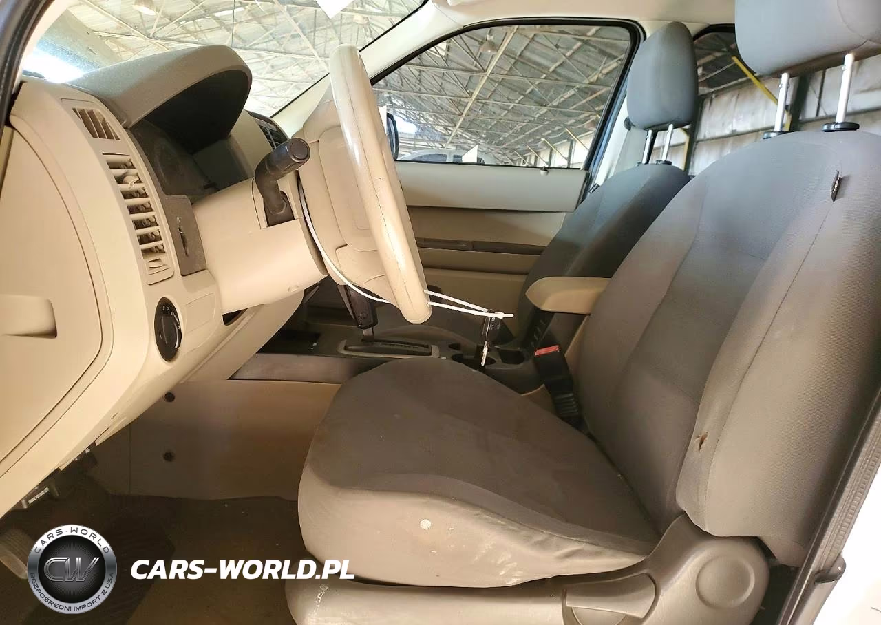 2008 Ford Escape Xls VIN:1FMCU02Z98KE01393 - 7
