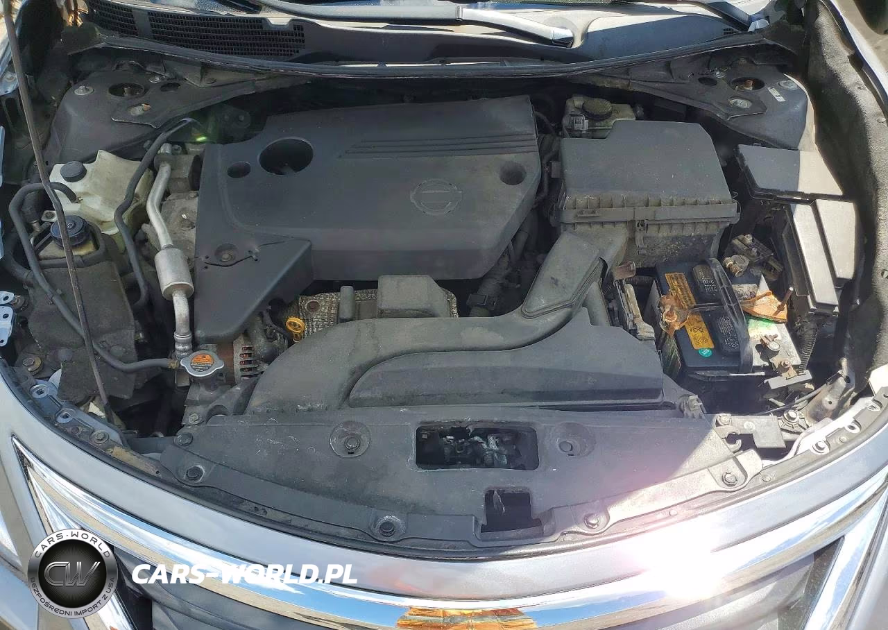 2015 Nissan Altima 2.5 S VIN:1N4AL3AP3FN360518 - 11