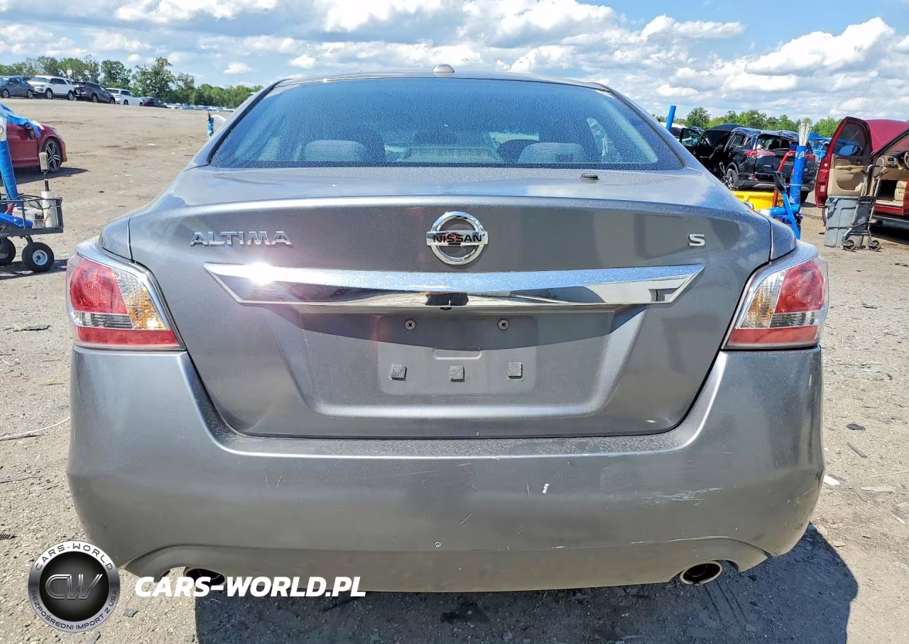 2015 Nissan Altima 2.5 S VIN:1N4AL3AP3FN360518 - 6