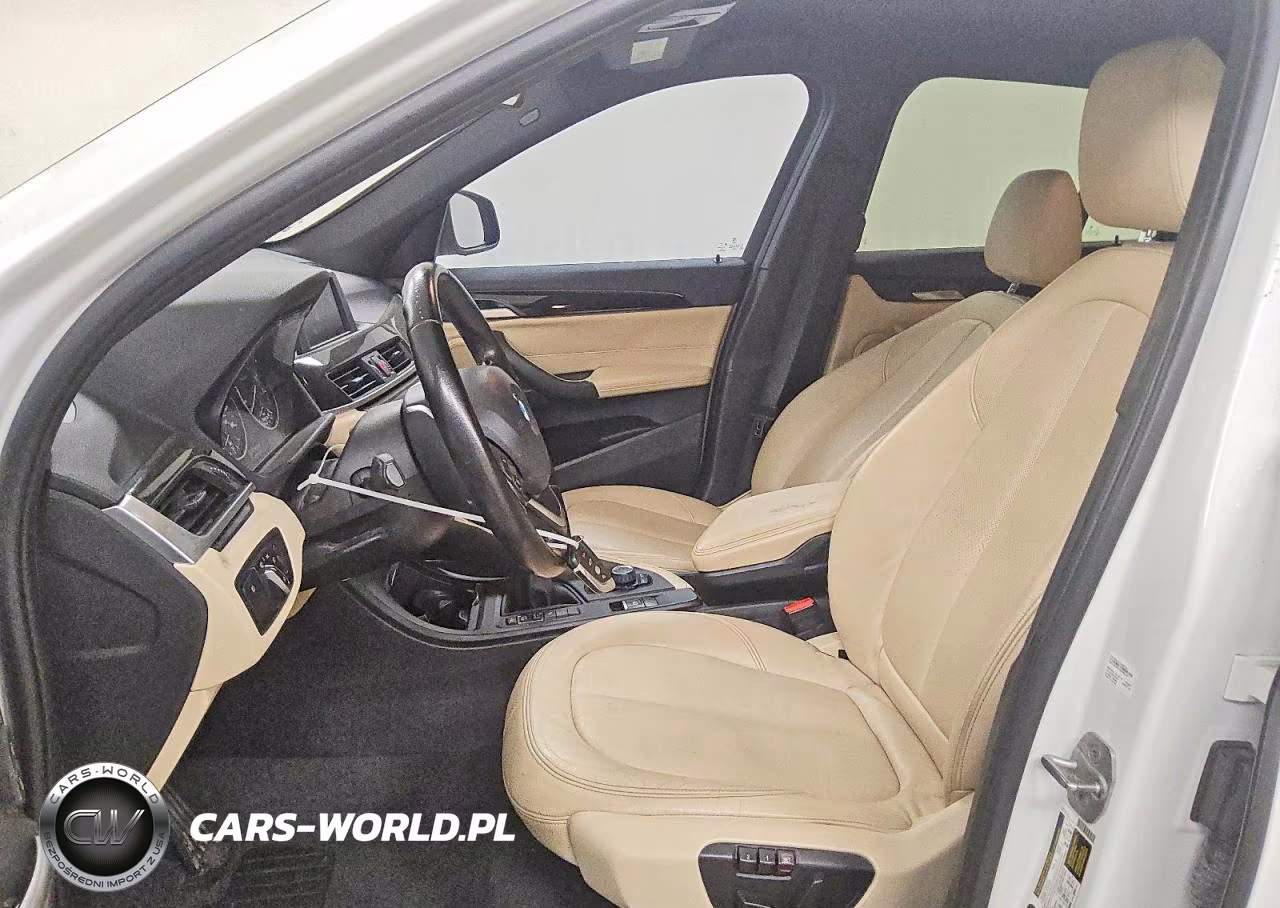 2018 BMW X1 Sdrive28I VIN:WBXHU7C38J5H39715 - 7