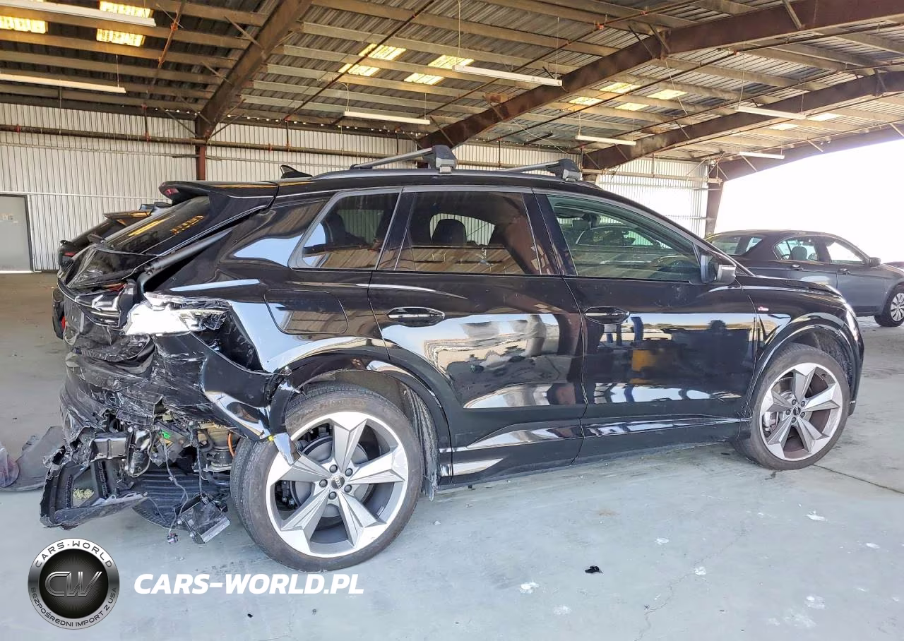 2025 Audi Q4 E-Tron Premium Plus VIN:WA1LUBFZ9SP054758 - 3