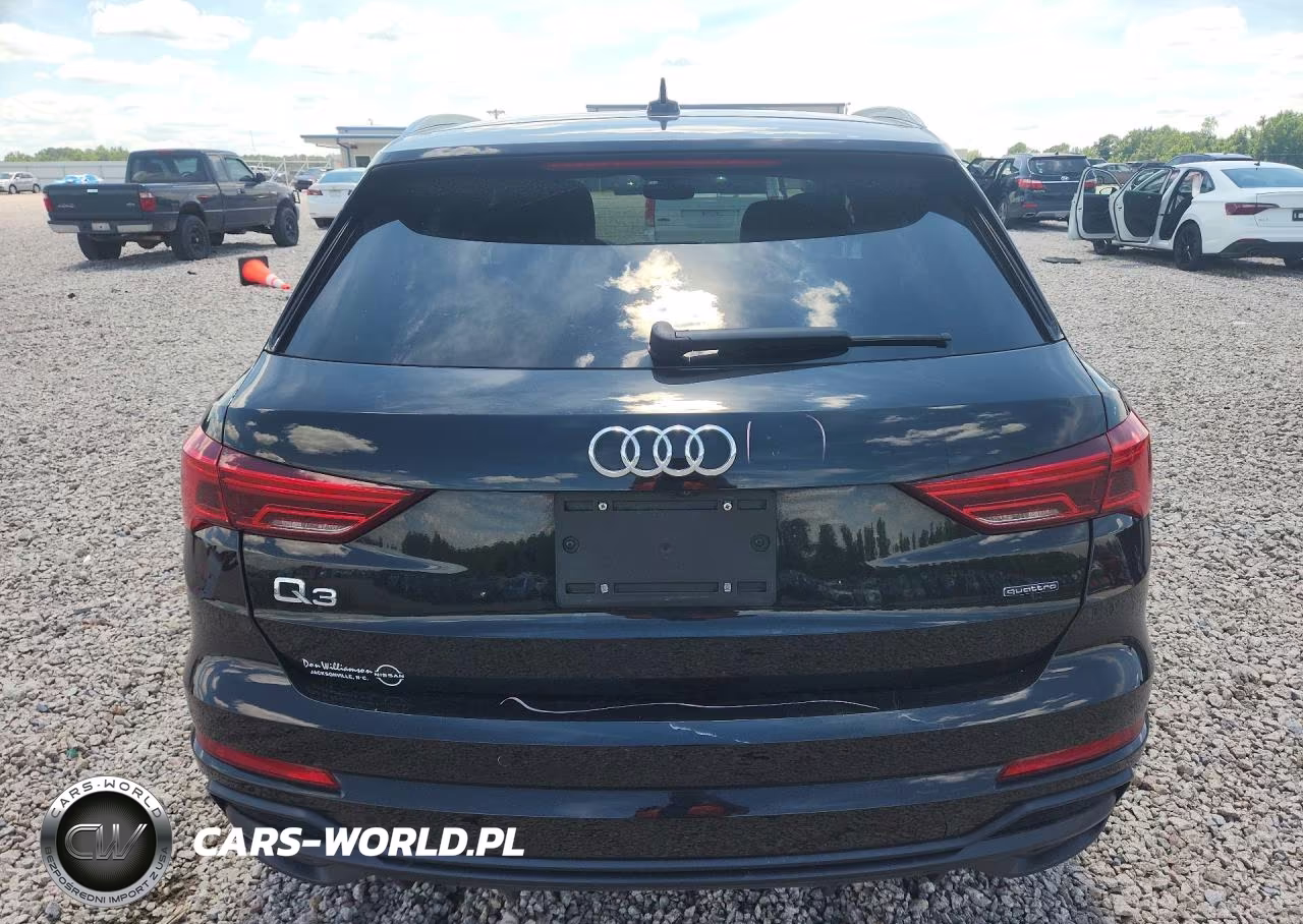 2021 Audi Q3 Premium S Line 45 VIN:WA1DECF30M1055077 - 6