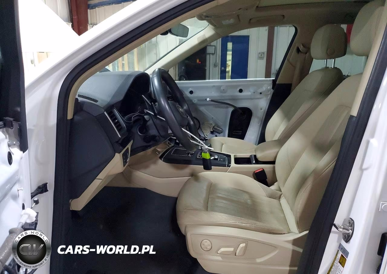 2018 Audi Q5 Premium Plus VIN:WA1BNAFY2J2113185 - 7