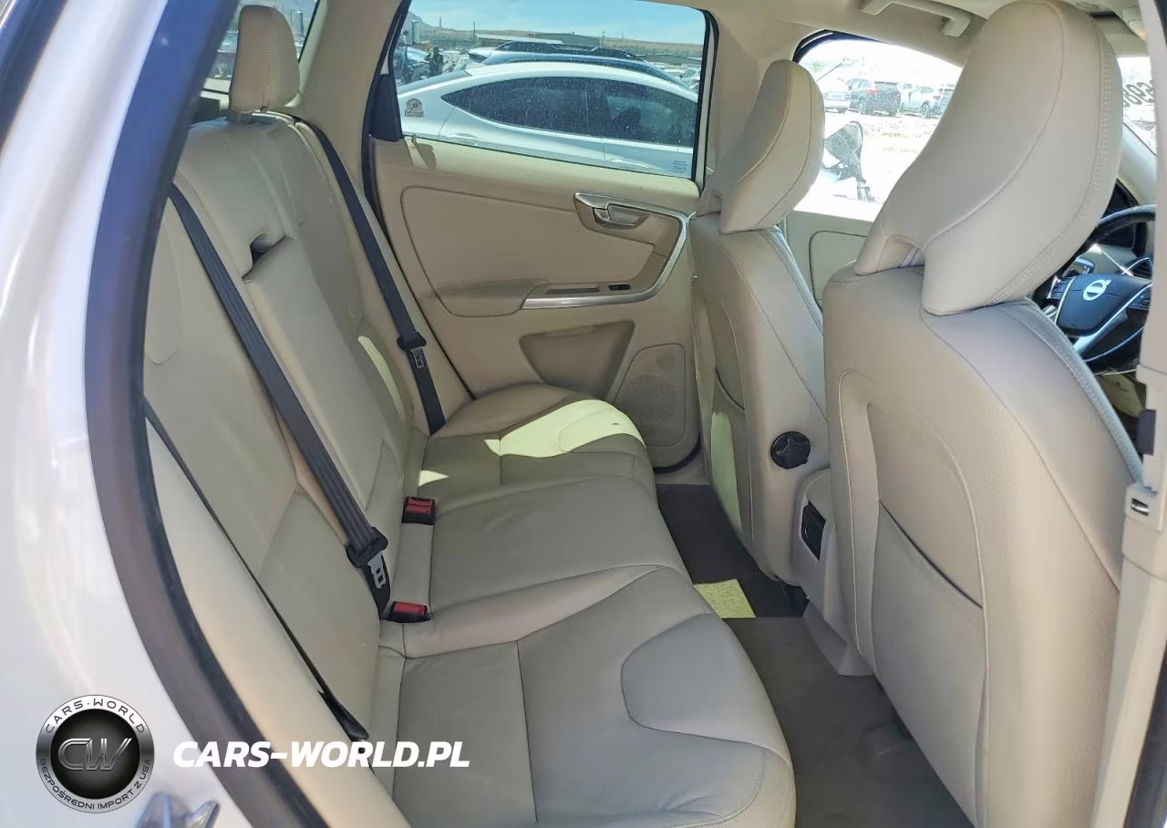 2014 Volvo Xc60 T6 VIN:YV4902DZ3E2554461 - 10