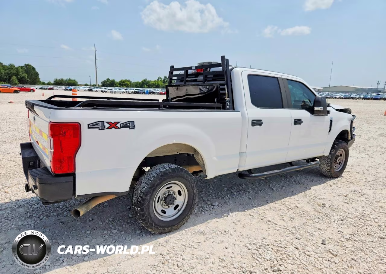 2020 Ford F250 Super Duty VIN:1FT7W2B61LEE33859 - 3