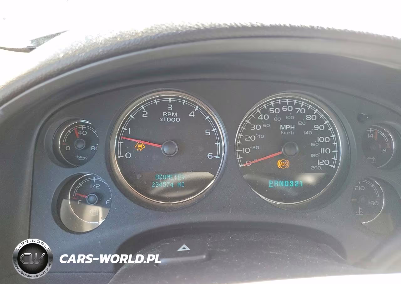 2007 Chevrolet Suburban K1500 VIN:1GNFK16347J217753 - 9