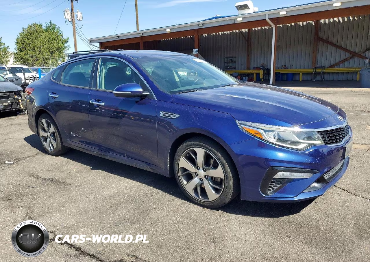 2019 Kia Optima S VIN:5XXGT4L36KG319276 - 4