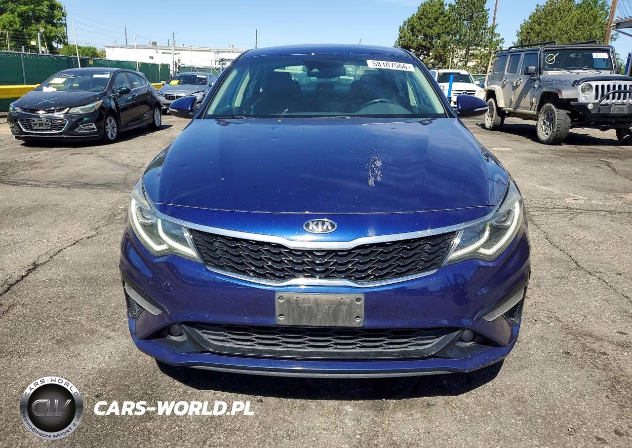 2019 Kia Optima S VIN:5XXGT4L36KG319276 - 5