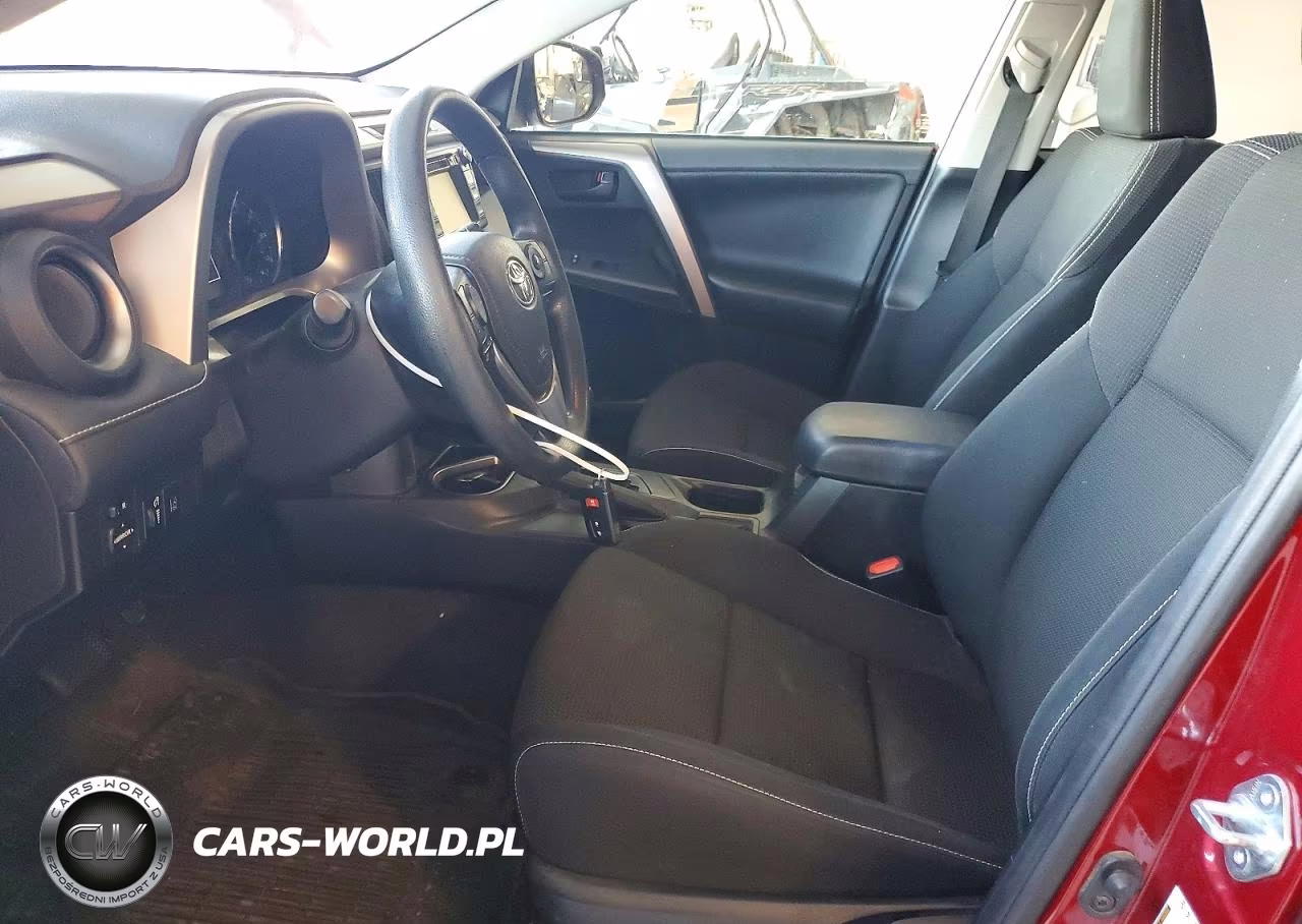 2018 Toyota Rav4 Hybrid Le VIN:JTMRJREV0JD259224 - 7