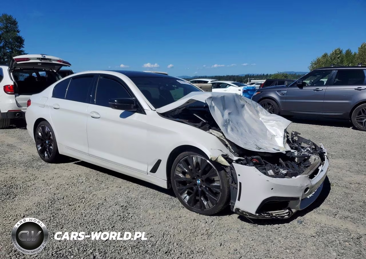 2019 BMW 530Xe VIN:WBAJB1C5XKB376883 - 4