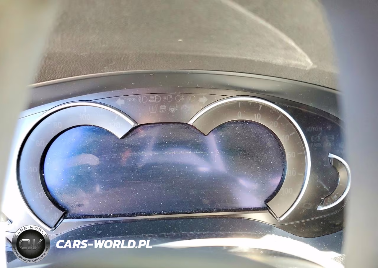 2019 BMW 530Xe VIN:WBAJB1C5XKB376883 - 9