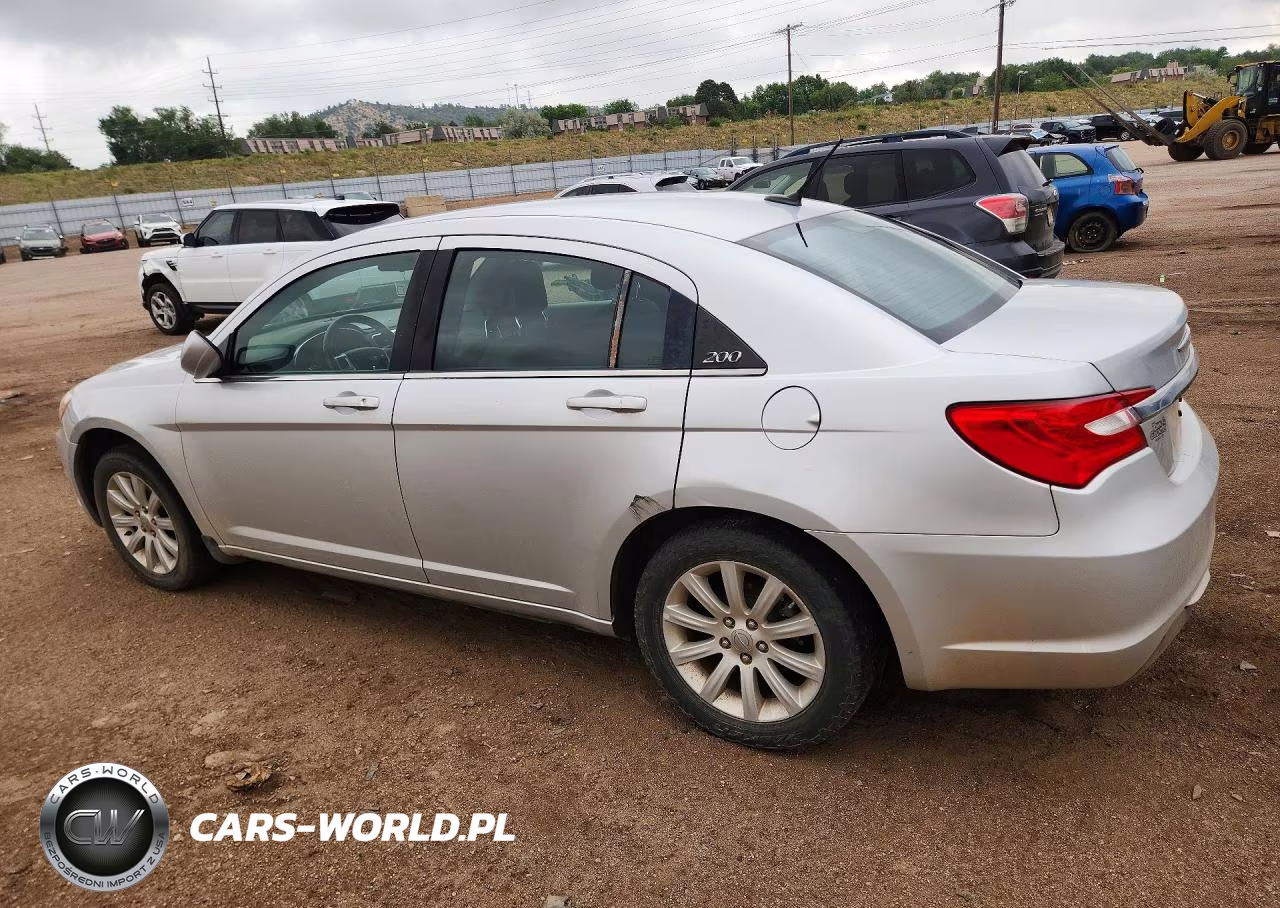 2012 Chrysler 200 Touring VIN:1C3CCBBB5CN101366 - 2