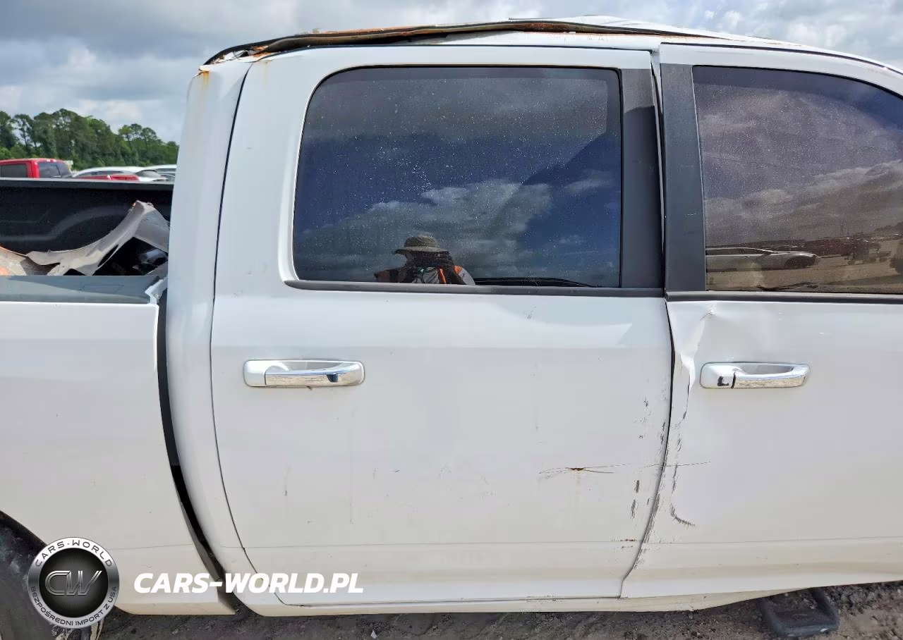 2017 Ram Ram 1500 VIN:1C6RR7LG2HS829397 - 10