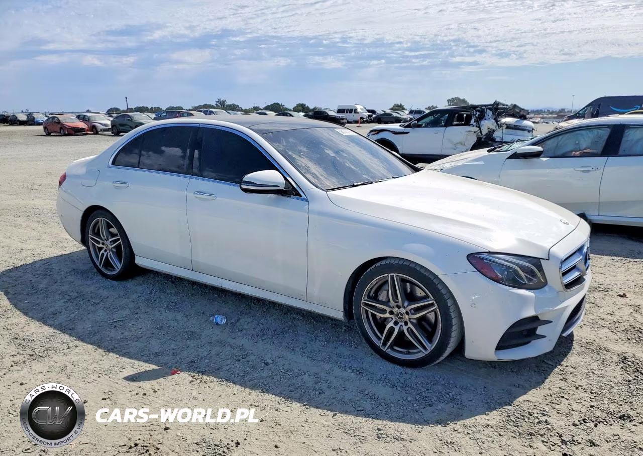 2018 Mercedes-Benz E 300 VIN:WDDZF4JB1JA428982 - 4