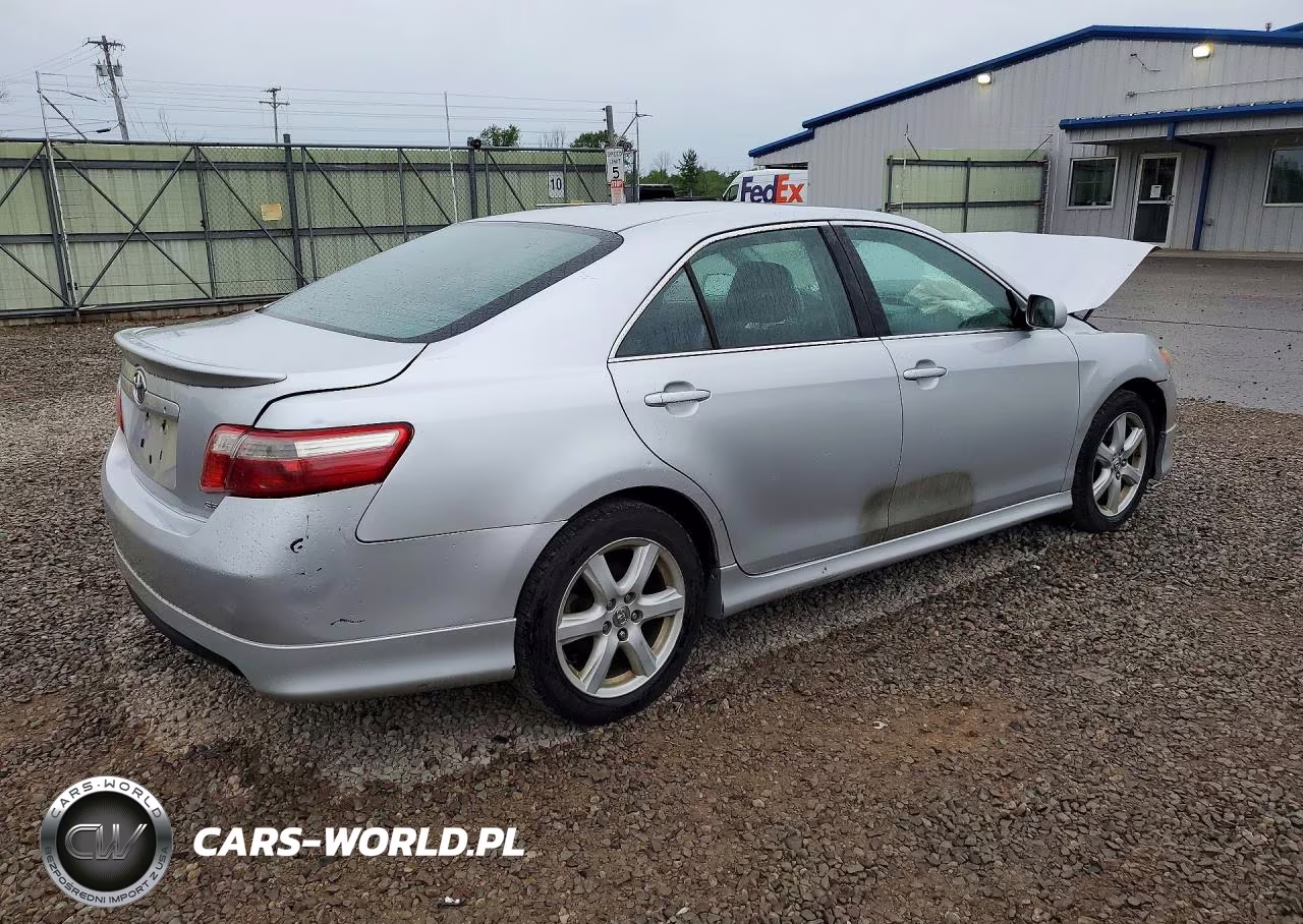 2007 Toyota Camry Se VIN:4T1BE46KX7U718972 - 3