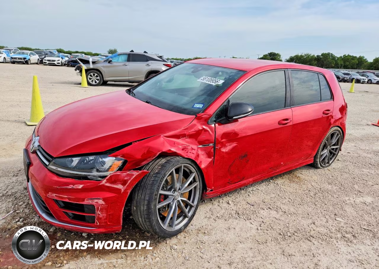 2017 Volkswagen Golf R – zdjęcie 1 z 12