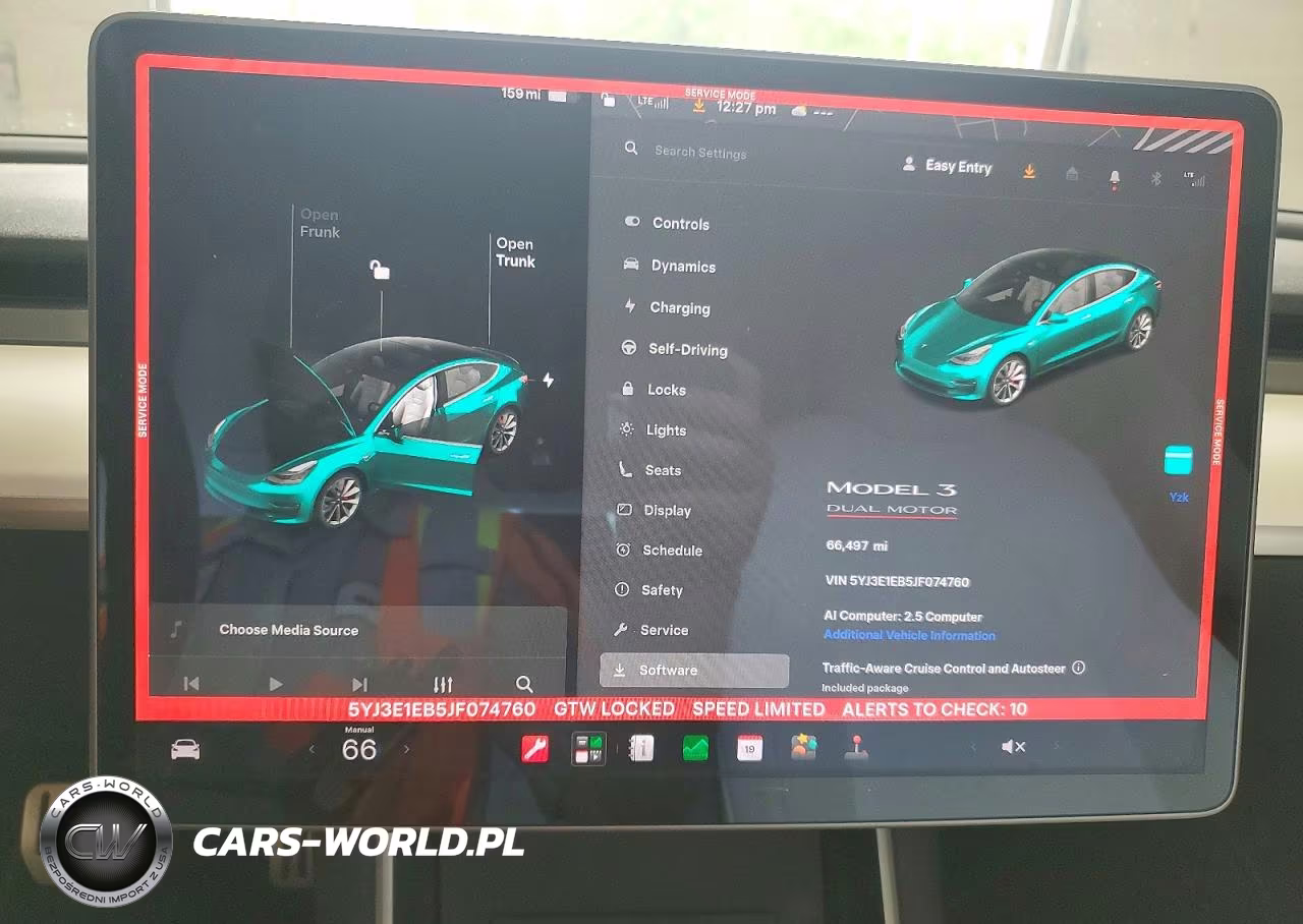 2018 Tesla Model 3 VIN:5YJ3E1EB5JF074760 - 9