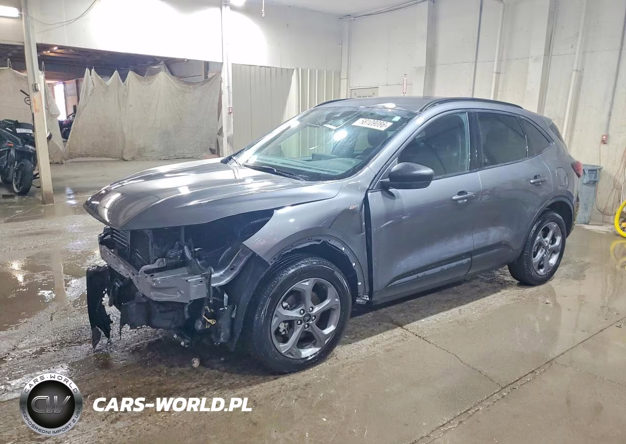 2025 Ford Escape St Line – zdjęcie 1 z 13