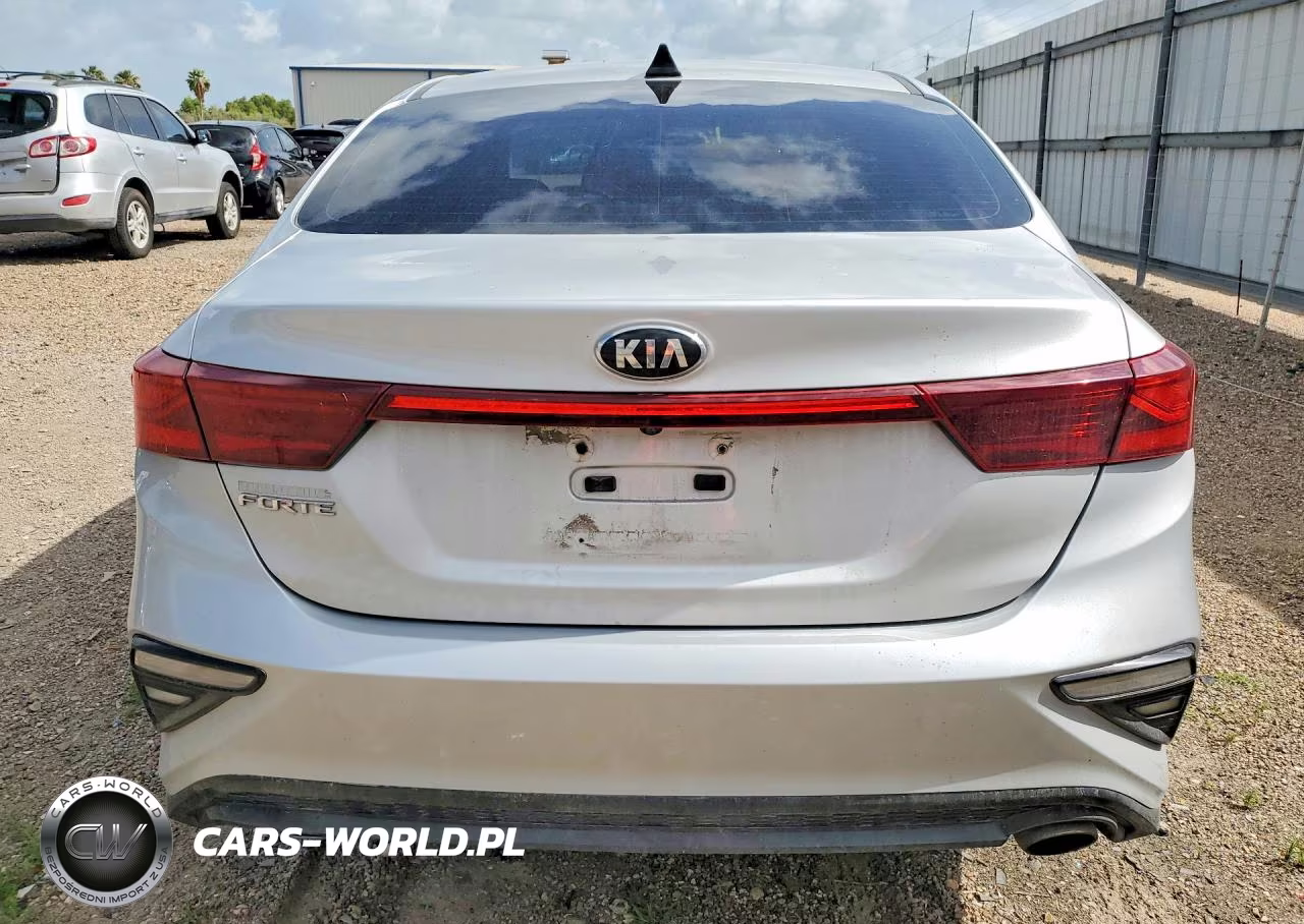 2021 Kia Forte Lxs VIN:3KPF24ADXME338340 - 6