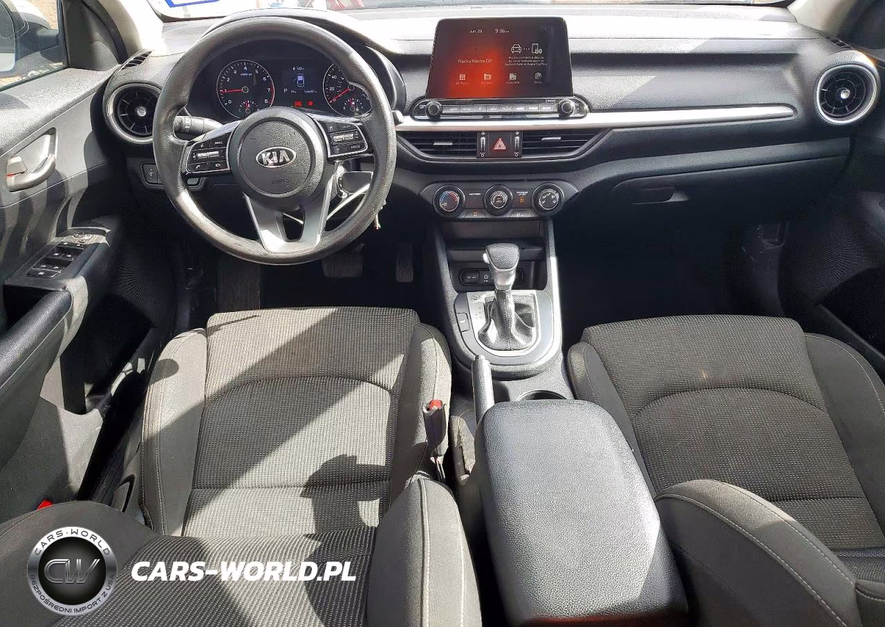 2021 Kia Forte Lxs VIN:3KPF24ADXME338340 - 8