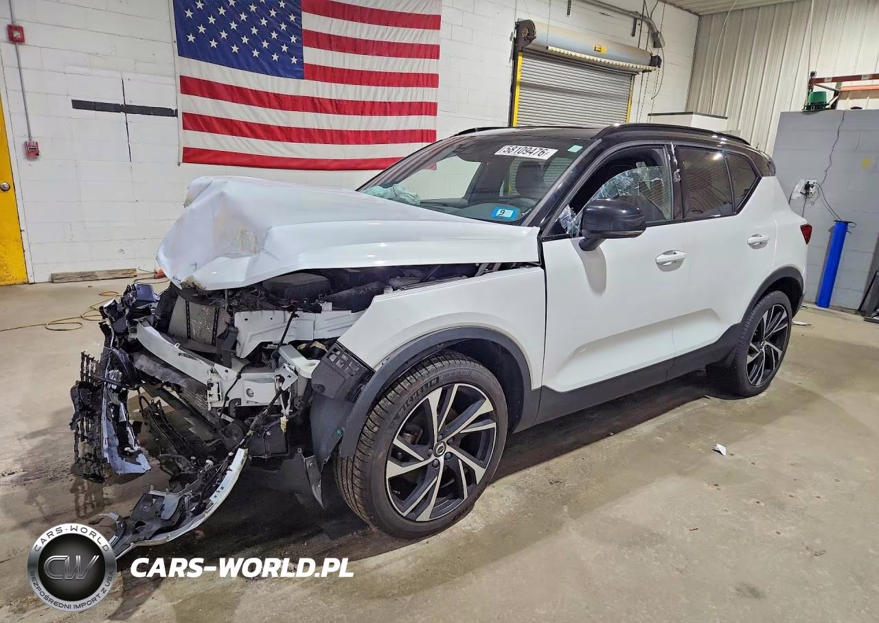 2019 Volvo Xc40 T5 R-Design