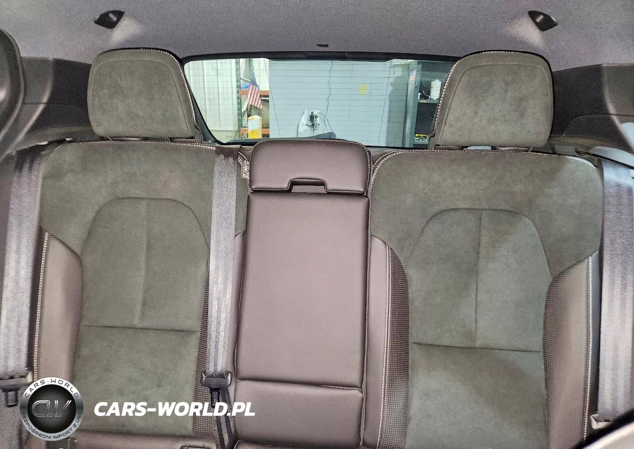 2019 Volvo Xc40 T5 R-Design VIN:YV4162UM3K2122724 - 10