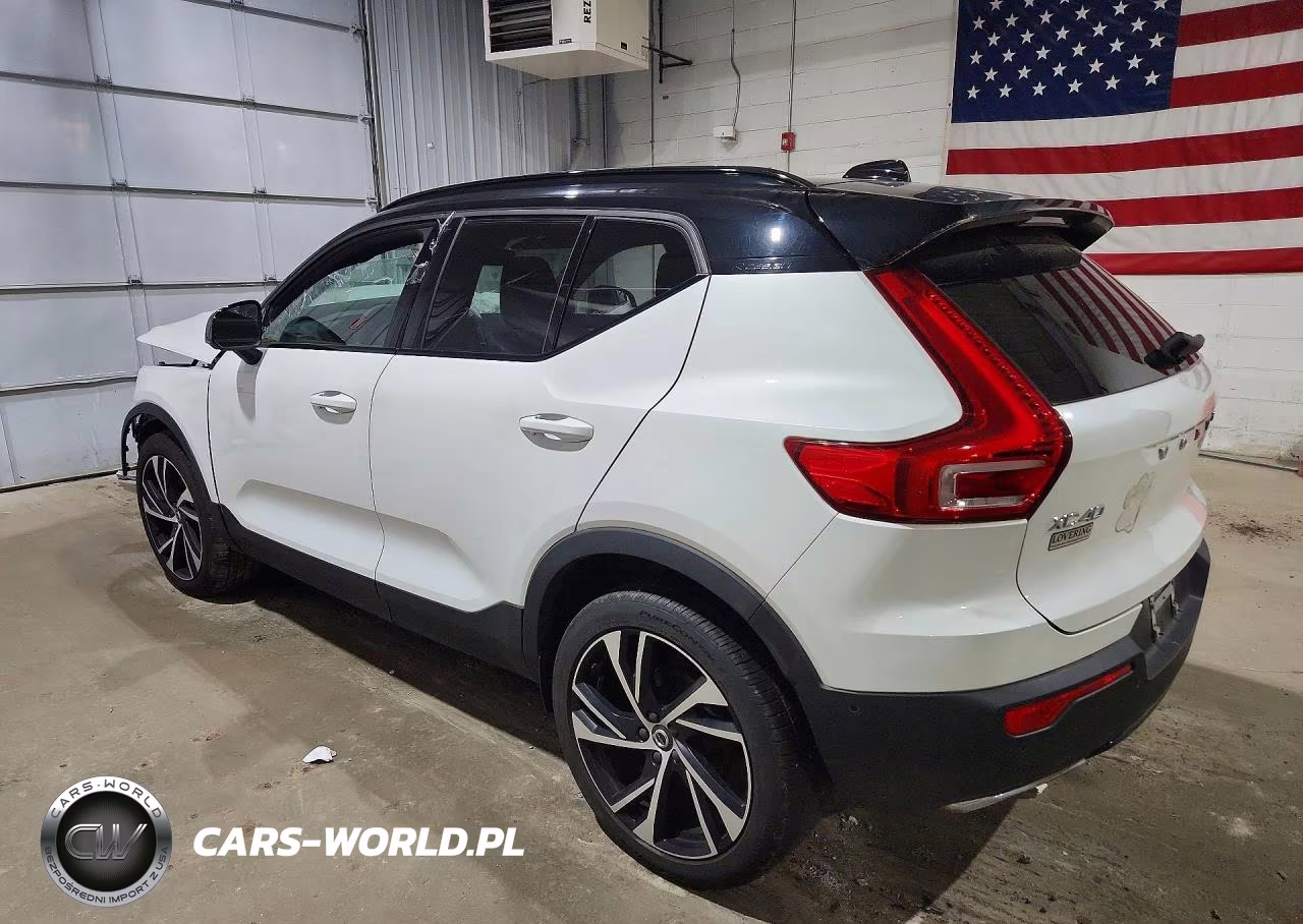 2019 Volvo Xc40 T5 R-Design VIN:YV4162UM3K2122724 - 2