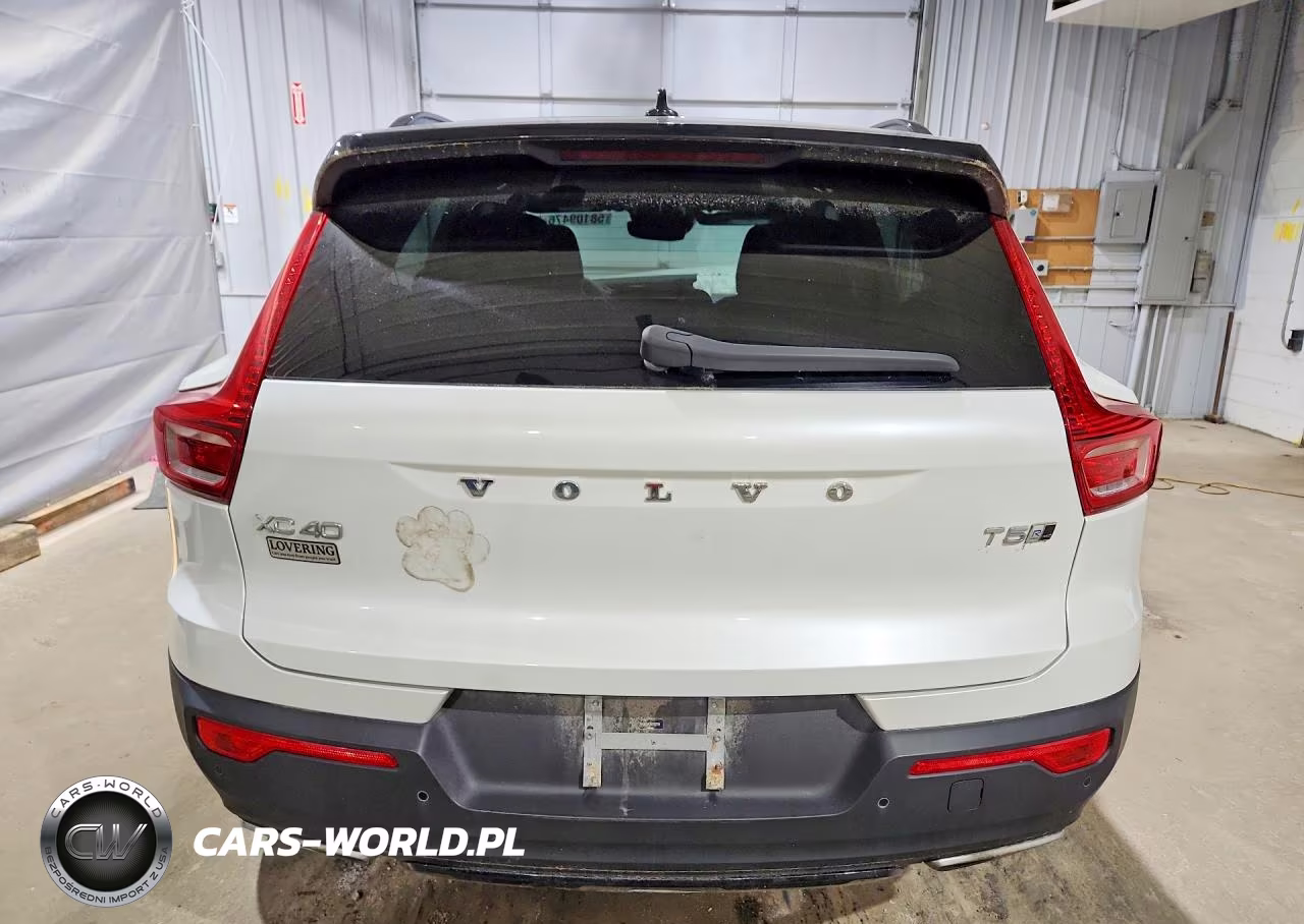 2019 Volvo Xc40 T5 R-Design VIN:YV4162UM3K2122724 - 6