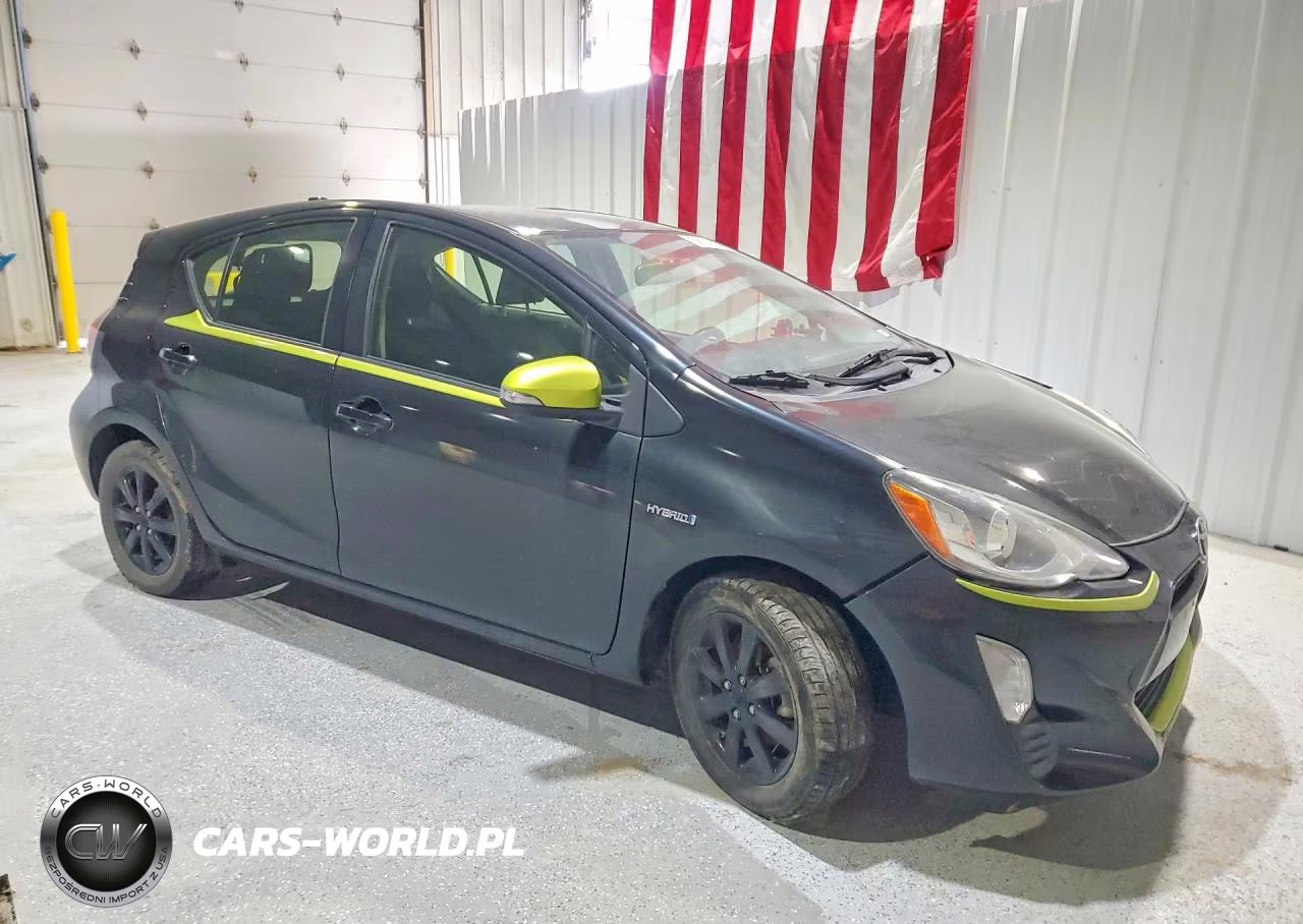 2016 Sterling Prius C Persona Special Edition VIN:JTDKDTB35G1121889 - 4