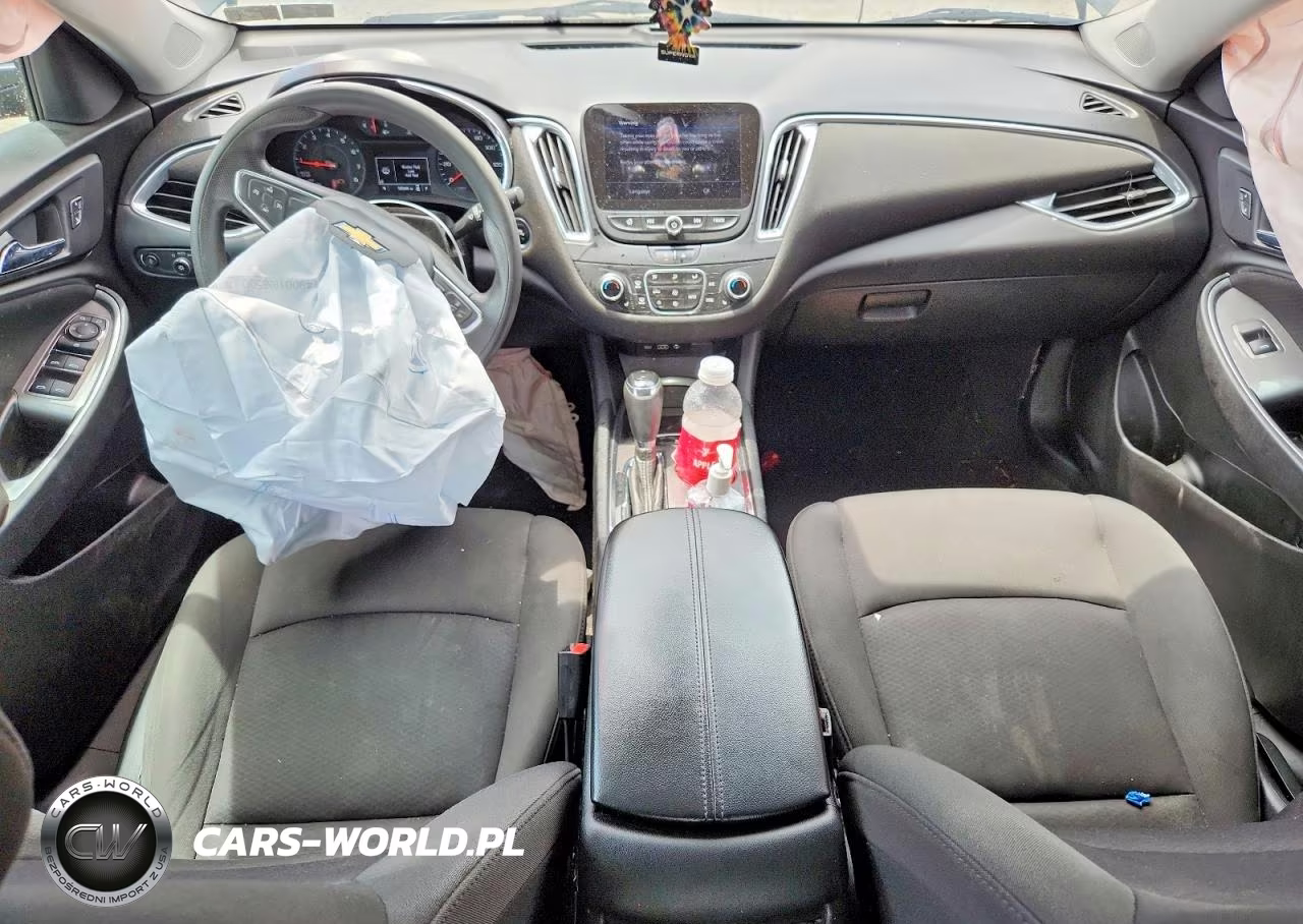 2020 Chevrolet Malibu Lt VIN:1G1ZD5ST9LF109860 - 8