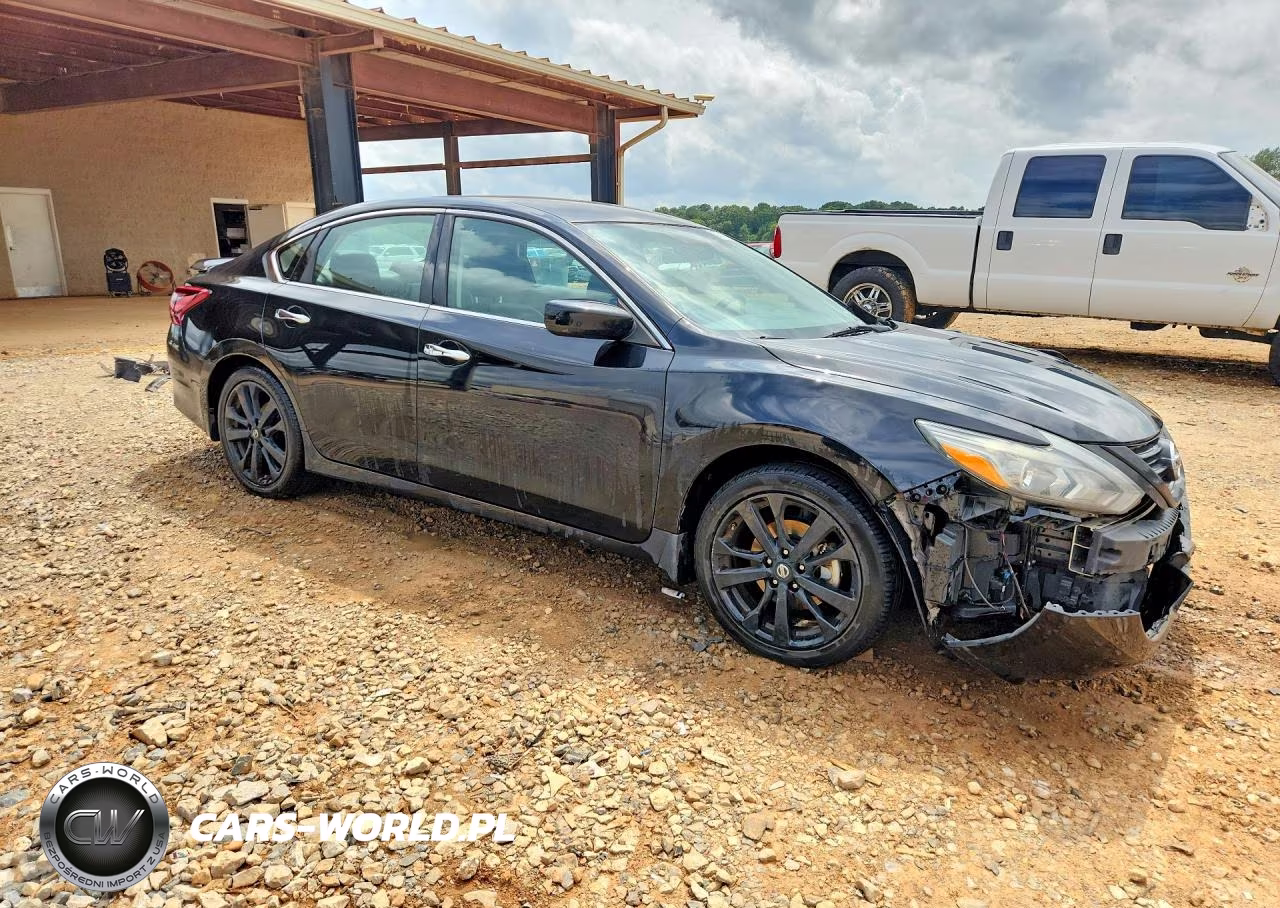 2018 Nissan Altima 2.5 Sr VIN:1N4AL3AP0JC471323 - 4