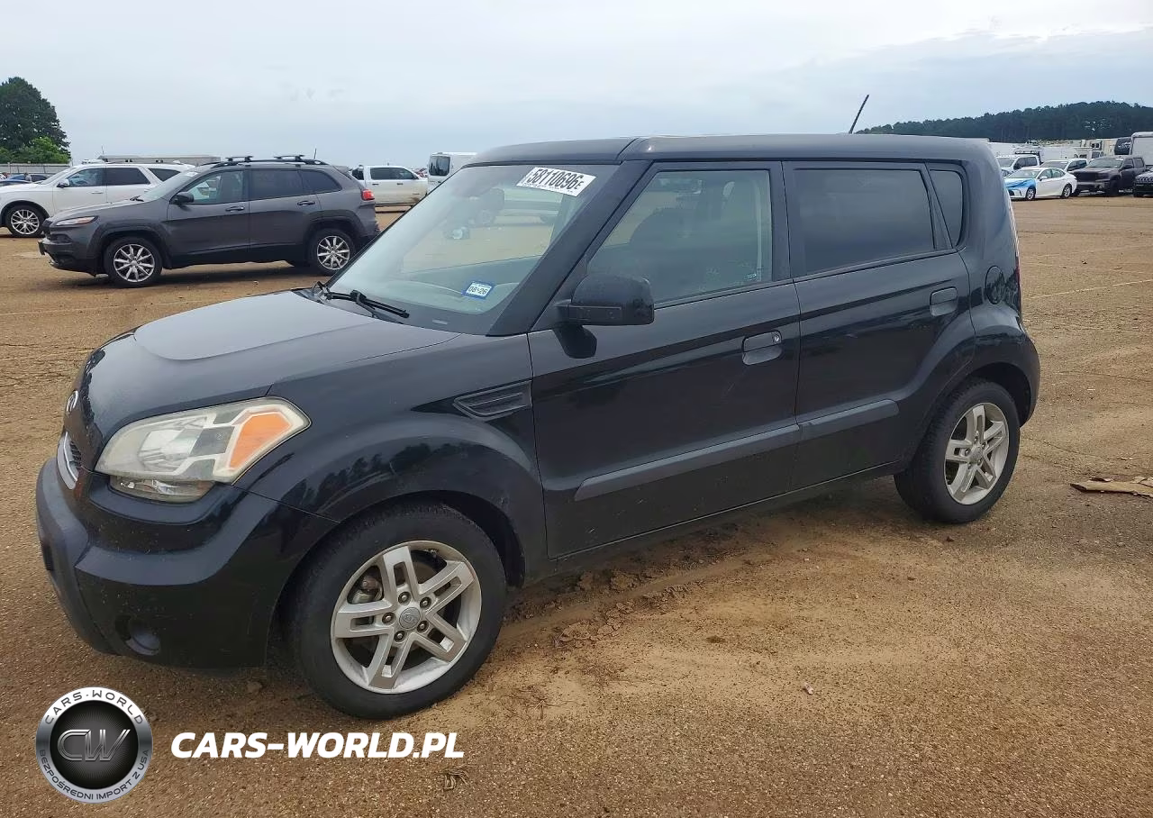 2010 Kia Soul +