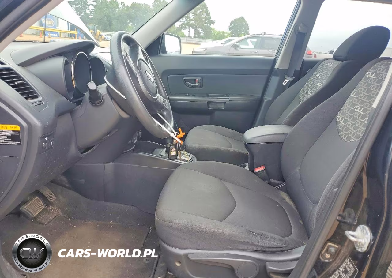 2010 Kia Soul + VIN:KNDJT2A29A7179946 - 7